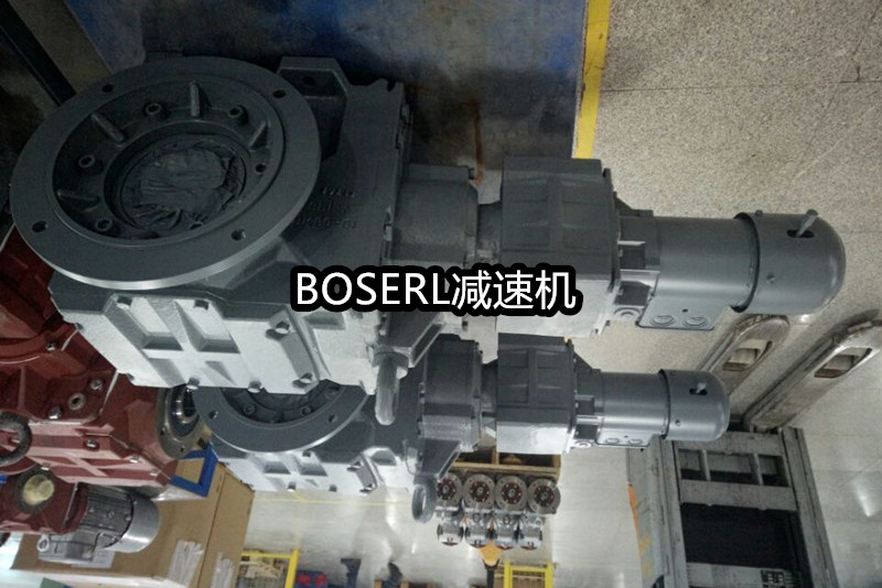 1666703216621964.jpg 齒輪減速電機一體機